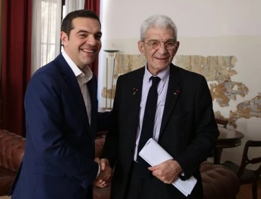 Με γλαφυρή διάθεση ο Αλ. Τσίπρας στη συνάντηση με το Γ. Μπουτάρη: «Η Καλυψώ πιο πολλές έφαγε» (βίντεο)